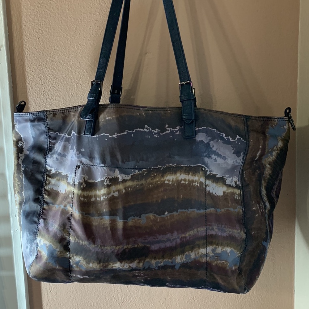 Echo Tote - image 1